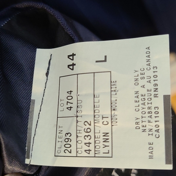 Victor International Suit Navy Blue with White Pinstripes - Picture 5 of 12